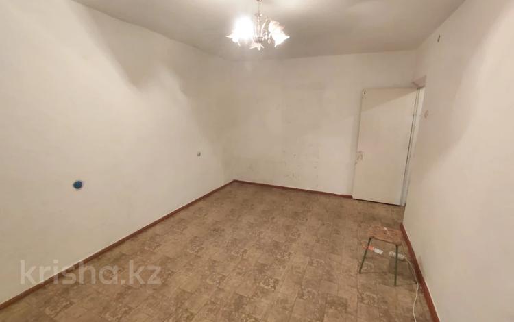 1-бөлмелі пәтер · 31 м² · 5/5 қабат, Самал 9а, бағасы: 9 млн ₸ в Талдыкоргане, мкр Самал — фото 2
