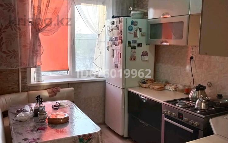 3-бөлмелі пәтер · 62 м² · 4/9 қабат, Северо-Восток ш/а., Мкр Северо-Восток 2 23 — Северо восток, бағасы: 21 млн ₸ в Уральске, мкр Северо-Восток — фото 13