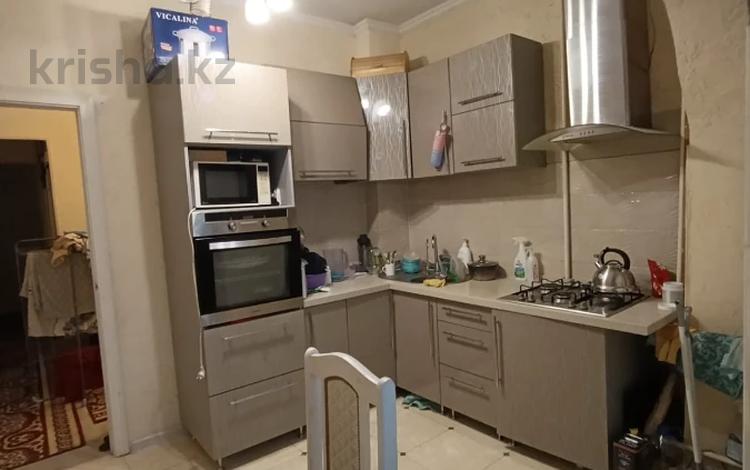 3-комнатная квартира · 73 м² · 6/9 этаж, мкр Аксай-4 за 43 млн ₸ в Алматы, Ауэзовский р-н — фото 17
