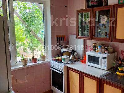 4-бөлмелі пәтер · 62 м² · 3/5 қабат, мкр Строитель, Циолковского, бағасы: 22 млн ₸ в Уральске