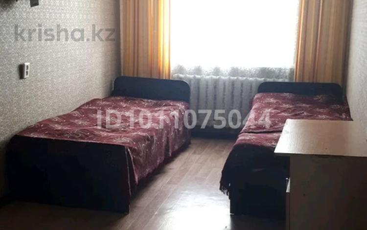 3-бөлмелі пәтер · 57 м² · 5/5 қабат, 408 квартал 15, бағасы: 23 млн ₸ в Семее — фото 2