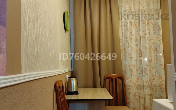 1-комнатная квартира · 30 м² · 3/5 этаж, мкр Центральный, Махамбета Утимисова 107 за 10 000 ₸ в Атырау — фото 2