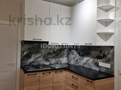 2-бөлмелі пәтер · 42 м² · 1/9 қабат, мкр Аксай-4, Аксай 4 39 — Метро мамышулы, бағасы: 270 000 ₸ в Алматы, Ауэзовский р-н