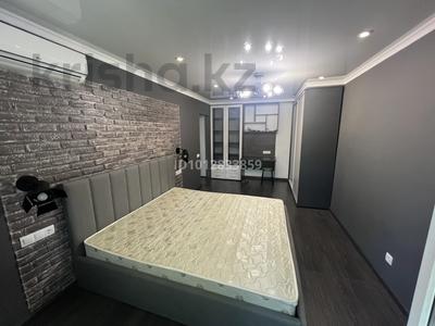 1-бөлмелі пәтер · 34 м² · 3/5 қабат, Радостовца 15 — Толе би - Розыбакиева, бағасы: 31.9 млн ₸ в Алматы, Алмалинский р-н