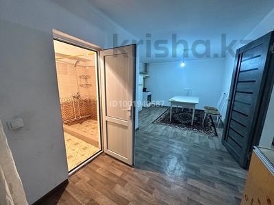 1-комнатная квартира · 52 м² · 2/3 этаж, Мәделі қожа 33 — Шаймерденова за 100 000 〒 в Шымкенте, Аль-Фарабийский р-н