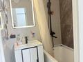 2-комнатная квартира · 60 м² · 5/5 этаж, 12-й мкр 67 — 13 гимназия, Порт актау, трк Актау за 15.5 млн ₸