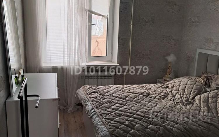 3-бөлмелі пәтер · 61 м² · 2/5 қабат, мкр Шанхай, Рыскулова 16/1, бағасы: 17 млн ₸ в Актобе — фото 2