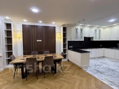 4-комнатная квартира · 205 м² · 4/5 этаж, мкр Самал-2, Фурманова 67 — Назарбаева Альфараби за 2 млн 〒 в Алматы, Медеуский р-н