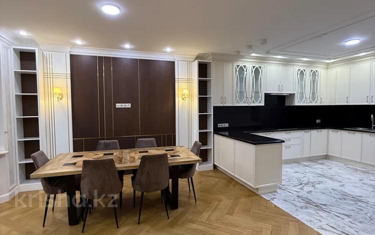 4-бөлмелі пәтер · 205 м² · 4/5 қабат, мкр Самал-2, Фурманова 67 — Назарбаева Альфараби, бағасы: ~ 1.6 млн ₸ в Алматы, Медеуский р-н — фото 27
