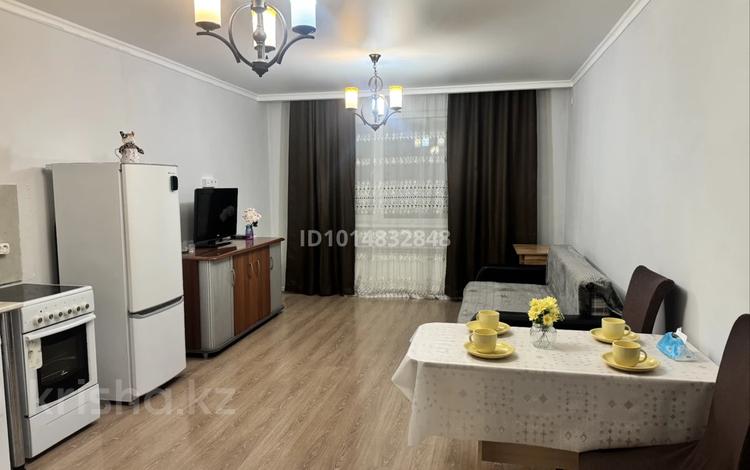1-комнатная квартира · 50 м² · 9/9 этаж, Туран 55/16 за 17 000 ₸ в Астане, Нура р-н — фото 2