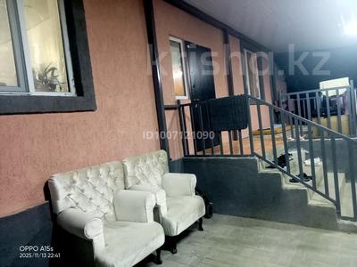 Отдельный дом · 4 комнаты · 77 м² · 7.6 сот., Саламатова 11/5 — Гаджиева за 25 млн 〒 в Батане