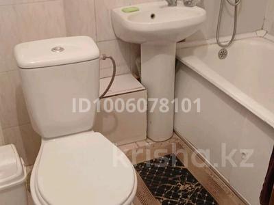 1-бөлмелі пәтер · 34 м² · 1/5 қабат, мкр Тастак-2, Назарбаева 25 — Райымбека, бағасы: 15 000 ₸ в Алматы, Алмалинский р-н