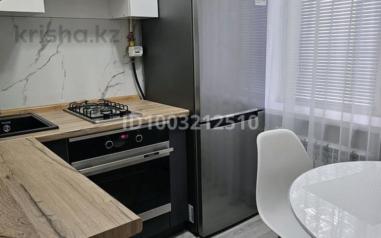 2-комнатная квартира · 31 м² · 1/5 этаж, мкр Новый Город, Алиханова 30/2 — Вечный огонь за 14 999 ₸ в Караганде, Казыбек би р-н — фото 7
