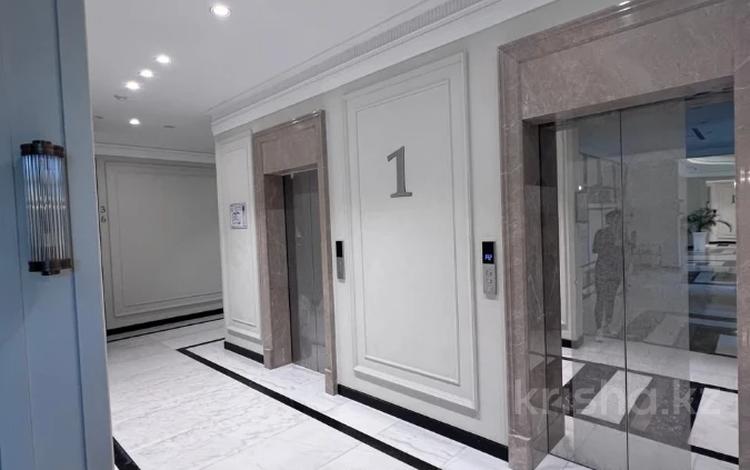 4-бөлмелі пәтер · 155.5 м² · 4/9 қабат, Аль-Фараби 69B, бағасы: ~ 338.9 млн ₸ в Алматы, Бостандыкский р-н — фото 3