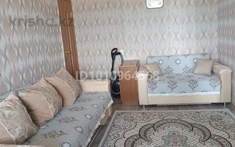 2-комнатная квартира · 45 м² · 5/5 этаж, Желтоксан 5 — 21 квартал за 10 млн ₸ в Балхаше — фото 2