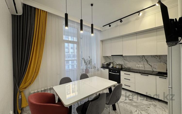 3-комнатная квартира · 80 м² · 6/12 этаж, Санжара Асфендиярова 5 за 57 млн 〒 в Астане, Нура р-н — фото 2