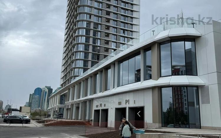 4-комнатная квартира · 135 м² · 3/22 этаж, просп. Туран 37 за 162 млн ₸ в Астане, Есильский р-н — фото 2