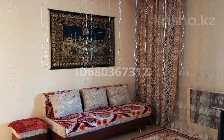 2-бөлмелі пәтер · 60 м² · 2/2 қабат, Смаилова, бағасы: 190 000 〒 в Жезказгане — фото 9