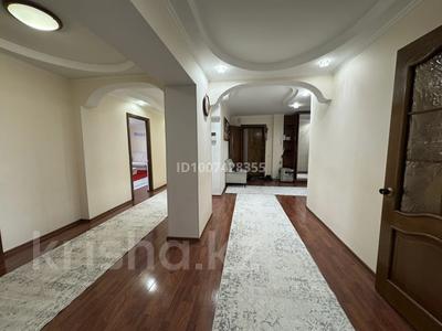 5-комнатная квартира · 258.6 м², Абилкайыр хана 61 за 110 млн 〒 в Актобе