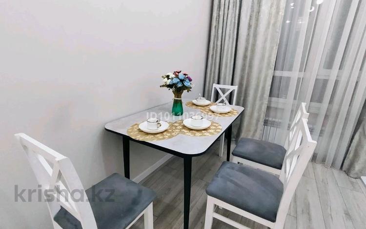 4-комнатная квартира · 100 м² · 4/12 этаж, улица Назыра Торекулова 95к3 за 50 000 ₸ в Алматы, Алмалинский р-н — фото 32