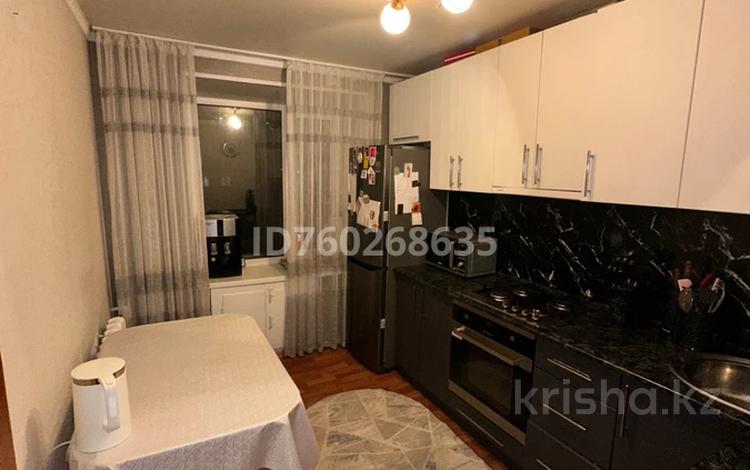 3-комнатная квартира · 58.6 м² · 5/5 этаж, Абая 25 — Гор отдел , Скгу за 24 млн ₸ в Петропавловске — фото 2