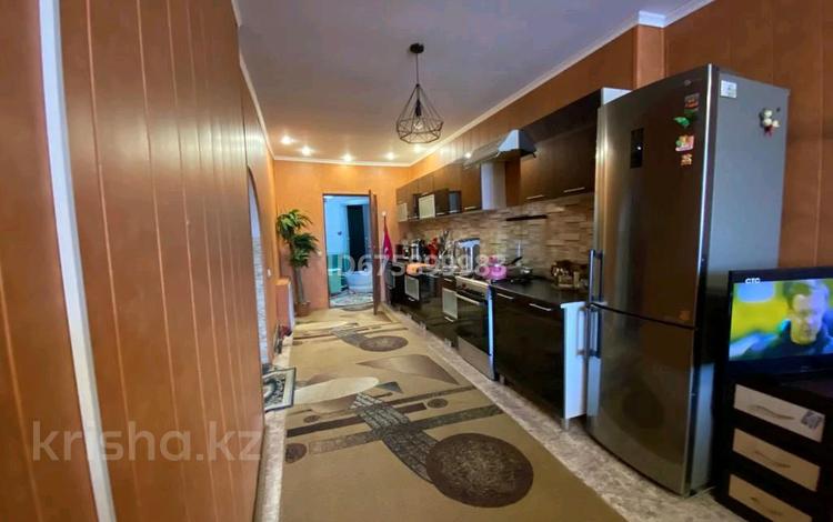 Отдельный дом · 4 комнаты · 100 м² · 5.5 сот., Грибоедова 3 — Куанышева за 19 млн ₸ в Кокшетау — фото 2