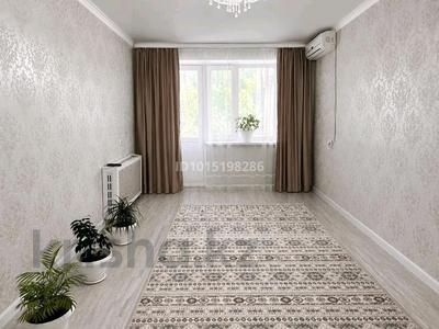 2-бөлмелі пәтер · 52 м² · 4/9 қабат, Қонаев ш/а. 12, бағасы: 22 млн ₸ в Уральске, мкр Кунаева