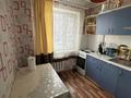 3-комнатная квартира · 62 м² · 1/5 этаж, Майкудук, 15й микрорайон 26 за 12 млн ₸ в Караганде, Алихана Бокейханова р-н — фото 7