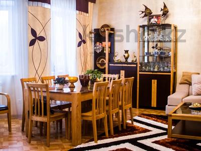 Отдельный дом · 4 комнаты · 288.4 м² · 717 сот., Аккаин 7 — Коттеджный посёлок «BI-Village1», Пересечение Бокейхана и Улы-Дала за 350 млн ₸ в Астане, Есильский р-н