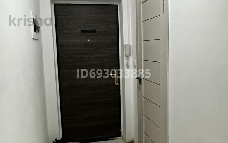 3-комнатная квартира, 71.5 м², 7/7 этаж помесячно, 9 мкр за 120 000 〒 в Туркестане — фото 2