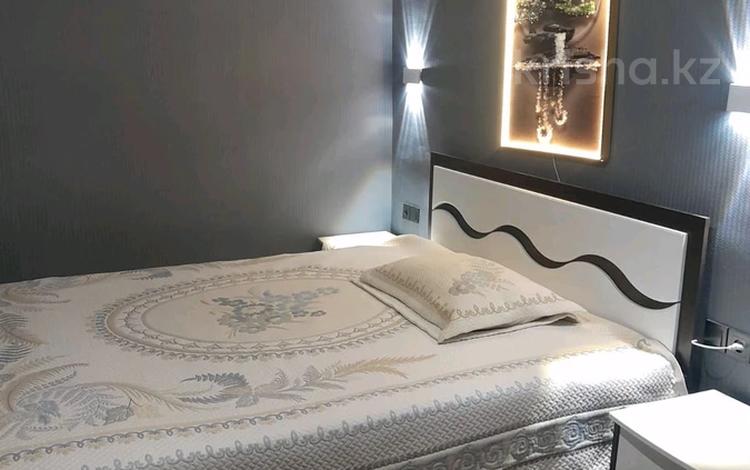 3-комнатная квартира · 60 м² · 4/4 этаж, Айбергенова 8 — Шим плаза за 210 000 ₸ в Шымкенте, Аль-Фарабийский р-н — фото 3
