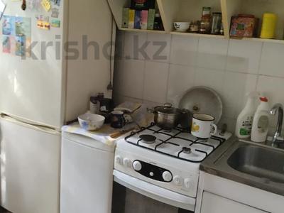 2-комнатная квартира · 50 м² · 1/5 этаж · помесячно, мкр Орбита-1 26 за 200 000 〒 в Алматы, Бостандыкский р-н