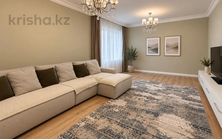 5-комнатная квартира · 140 м² · 8/10 этаж, Кенесары хана 54/1-25 за 125 млн ₸ в Алматы, Наурызбайский р-н — фото 2