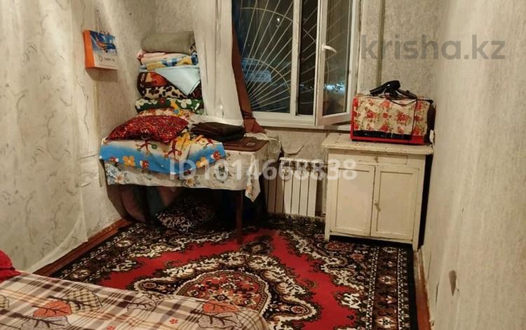3-комнатная квартира · 64 м² · 1/5 этаж, Молдагуловой 12 за 30 млн ₸ в Шымкенте, Аль-Фарабийский р-н — фото 2