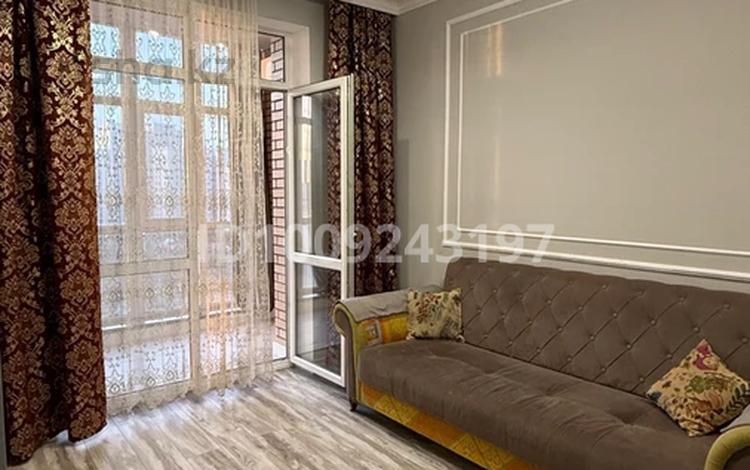 1-комнатная квартира · 40 м² · 9/10 этаж, А. Бокейханова 3б за 250 000 ₸ в Астане, Есильский р-н — фото 2