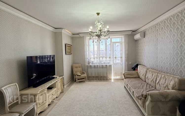 2-бөлмелі пәтер · 77 м² · 8/10 қабат, Казыбек Би 42, бағасы: ~ 39 млн ₸ в Усть-Каменогорске — фото 2
