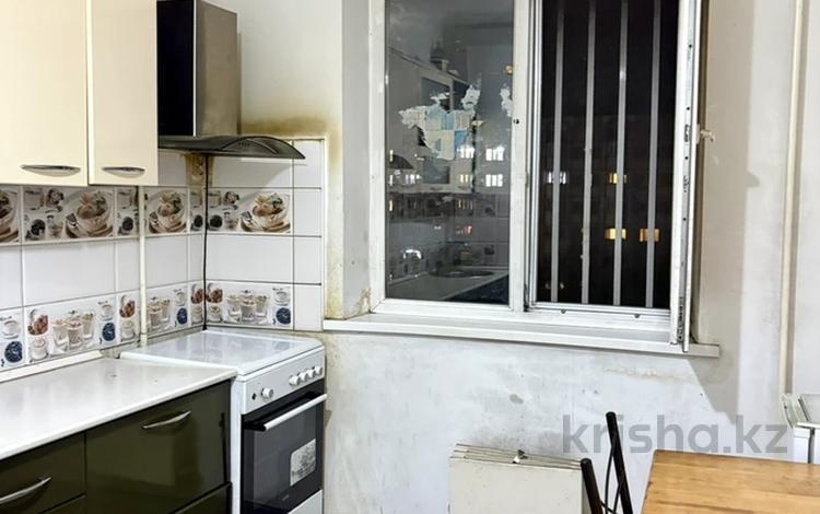 1-комнатная квартира · 40 м² · 8/9 этаж, Толе би 201 за 200 000 ₸ в Алматы, Алмалинский р-н — фото 2