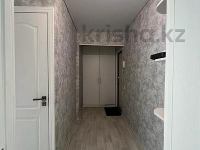 2-комнатная квартира, 43 м², 4/5 этаж, мкр Аксай-1 за 26 млн 〒 в Алматы, Ауэзовский р-н