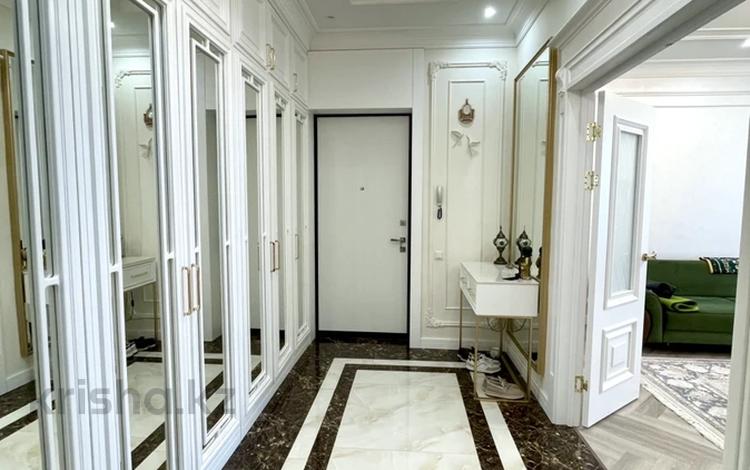 4-бөлмелі пәтер · 145 м² · 5/12 қабат, Байтерекова 100/4, бағасы: 135 млн ₸ в Шымкенте, Каратауский р-н — фото 2