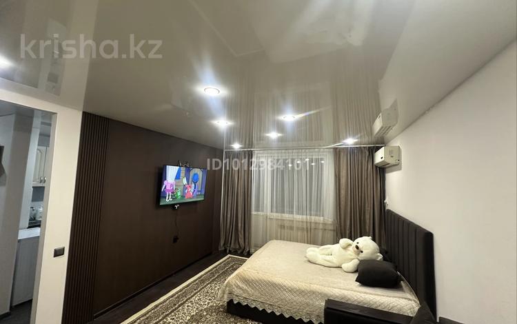 2-комнатная квартира · 54 м² · 3/9 этаж, Сатпаева 4 — Утепова за 20 000 ₸ в Усть-Каменогорске — фото 2