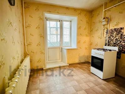 2-комнатная квартира, 50 м², 1/5 этаж, егемен Казахстана за 15.9 млн 〒 в Петропавловске