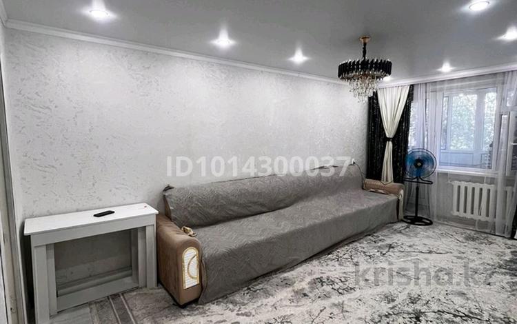 2-комнатная квартира · 46 м², мкр Самал 10 — Самал 10 за 14 млн ₸ в Таразе — фото 2