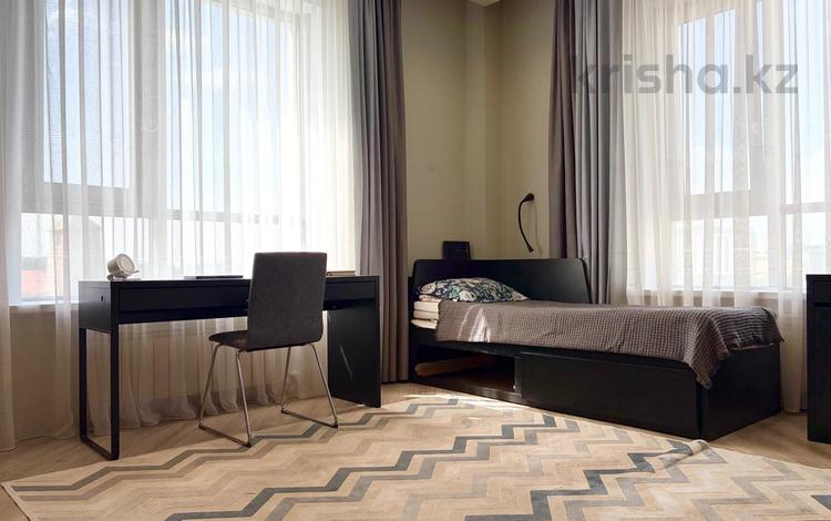 4-комнатная квартира · 142 м² · 4/9 этаж, Туран стр. 22 за 135 млн ₸ в Астане, Есильский р-н — фото 6
