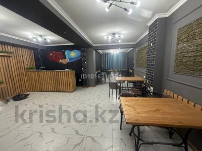 Свободное назначение, магазины и бутики, склады, общепит, салоны красоты, фитнес и спорт, медцентры и аптеки, образование, развлечения · 141 м² за 1 млн ₸ в Алматы, Ауэзовский р-н