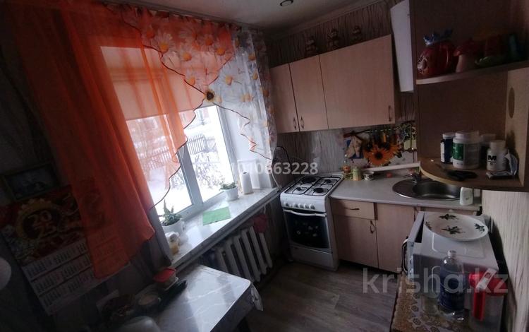 2-бөлмелі пәтер · 42 м² · 1/2 қабат, Фурманова 10 10, бағасы: 10 млн ₸ в Бишкуле — фото 2