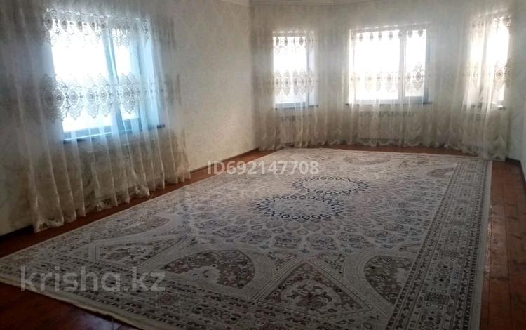 Часть дома • 6 комнат • 300 м² • 30 сот., К.Амирхан 14 за 55 млн 〒 в Тасарыке — фото 2