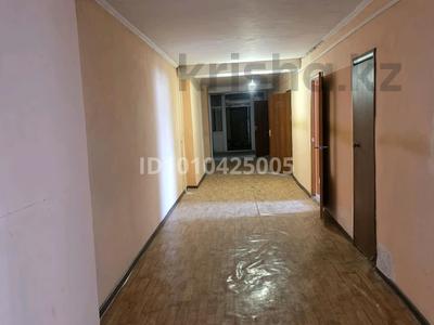 Очень удобно под гостиницу · 300.5 м² за 43 млн ₸ в Караганде