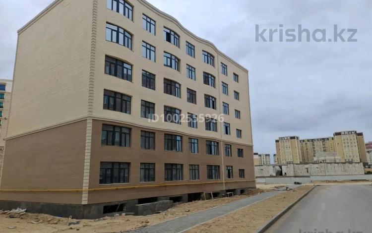 4-комнатная квартира · 130 м² · 6/6 этаж, 20-й мкр — Триумфальная арка за 26 млн 〒 в Актау — фото 3