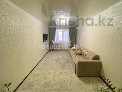 3-комнатная квартира · 90 м², мкр Болашак, Мкр Болашаке богенбай батыра 131г за 30 млн 〒 в Актобе