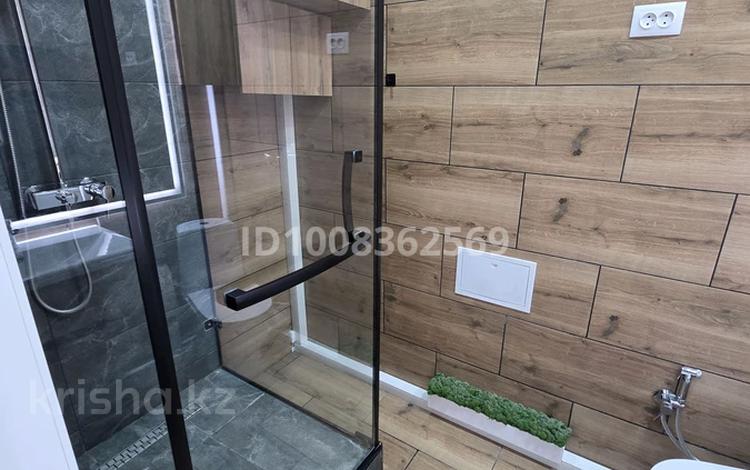 2-комнатная квартира · 69 м² · 10/10 этаж, мкр Юго-Восток, Микрорайон Байкена Ашимова 21 — Областной СУД и Прокуратура за 40 млн ₸ в Караганде, Казыбек би р-н — фото 2